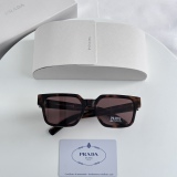 P*rada Glasses Top Quality