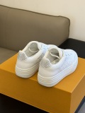 Women L*ouis V*uitton Top Sneakers