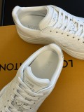 Women L*ouis V*uitton Top Sneakers