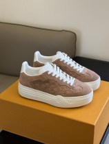 Women L*ouis V*uitton Top Sneakers
