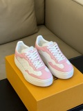 Women L*ouis V*uitton Top Sneakers