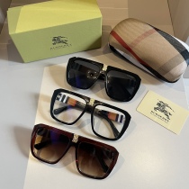 B*urberry Glasses Top Quality