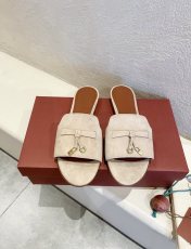 Women L*oro P*iana Top Sandals