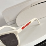 P*rada Glasses Top Quality