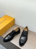 Men L*ouis V*uitton Top Loafer