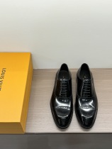 Men L*ouis V*uitton Top Loafer