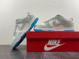 Preps This Dunk Low LX  FZ5065-111