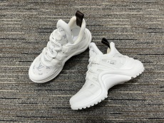Women L*ouis V*uitton Archlight Top Sneaker
