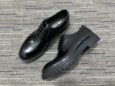 Mens P*rada Top Loafer