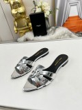 Women Y*SL Top Pumps
