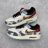N*ike Air Max 1