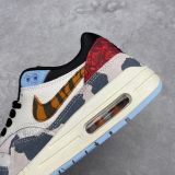 N*ike Air Max 1