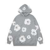 D*enim T*ears Top Quality Clothes