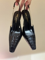 Women Y*SL Top Pumps