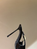 Women Y*SL Top Pumps