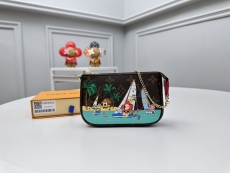 L*ouis V*uitton Top Wallets 15.5*10.5*4CM