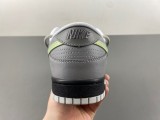 N*ike SB Dunk LOW  DV0831-101