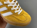 Gazelle Indoor Blue HQ8716