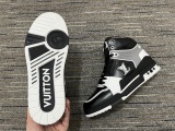 Men  L*ouis V*uitton Top Sneakers