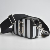 M*ARC J*ACOBS Top Bag  18*11*6CM