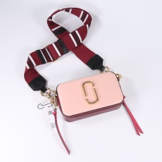 M*ARC J*ACOBS Top Bag  18*11*6CM