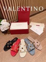 Women V*alentino Top Quality Sandals