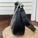 M*ARC J*ACOBS Top Bag  26*9*20CM