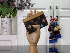 L*ouis V*uitton Top Wallets 11*7*0.5CM