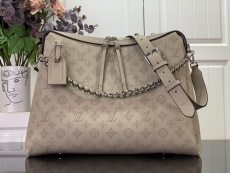 L*ouis V*uitton Top Bag   32*29*13CM