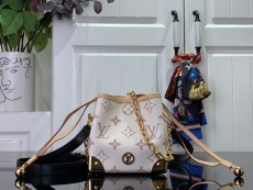 L*ouis V*uitton Bag Top Quality 11.5*11.5*11.5CM