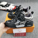 Men L*ouis V*uitton Top Sneakers