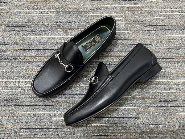 Men G*ucci Top Quality Loafer