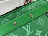 L*ouis V*uitton Top Bag  11*18.5*6.5CM