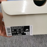 SB Dunk Low FD2562-400