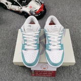 SB Dunk Low FD2562-400