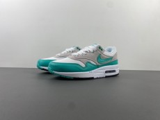 Max 1 “Clear Jade” DZ4549-001