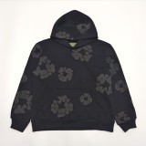 D*enim T*ears *L*evis Top Quality Clothes
