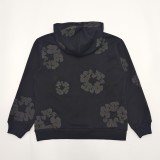 D*enim T*ears *L*evis Top Quality Clothes