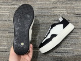 Women L*ouis V*uitton Top Sneakers