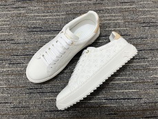 Women L*ouis V*uitton Top Sneakers