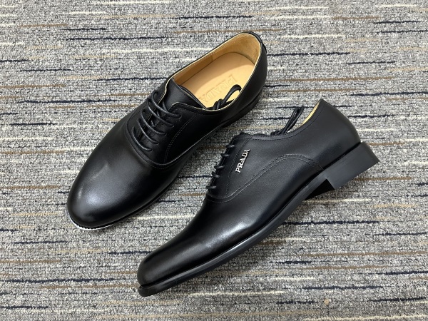 Mens P*rada Top Loafer