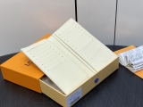 L*ouis V*uitton Top Wallets  10*19*2CM