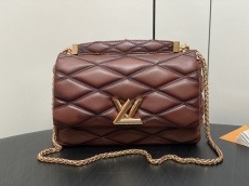 L*ouis V*uitton Top Bag  31*19.5*11CM
