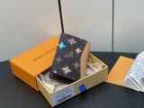 L*ouis V*uitton Top Wallets  7.5*11.1*1CM