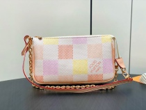 L*ouis V*uitton Top Bag  23.5*13.5*4CM