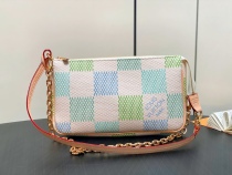 L*ouis V*uitton Top Bag  23.5*13.5*4CM