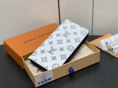 L*ouis V*uitton Top Wallets  10*20*2CM