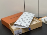 L*ouis V*uitton Top Wallets  10*19*2CM