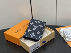 L*ouis V*uitton Top Wallets   11*8*1CM