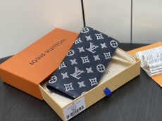 L*ouis V*uitton Top Wallets  10*19*2CM